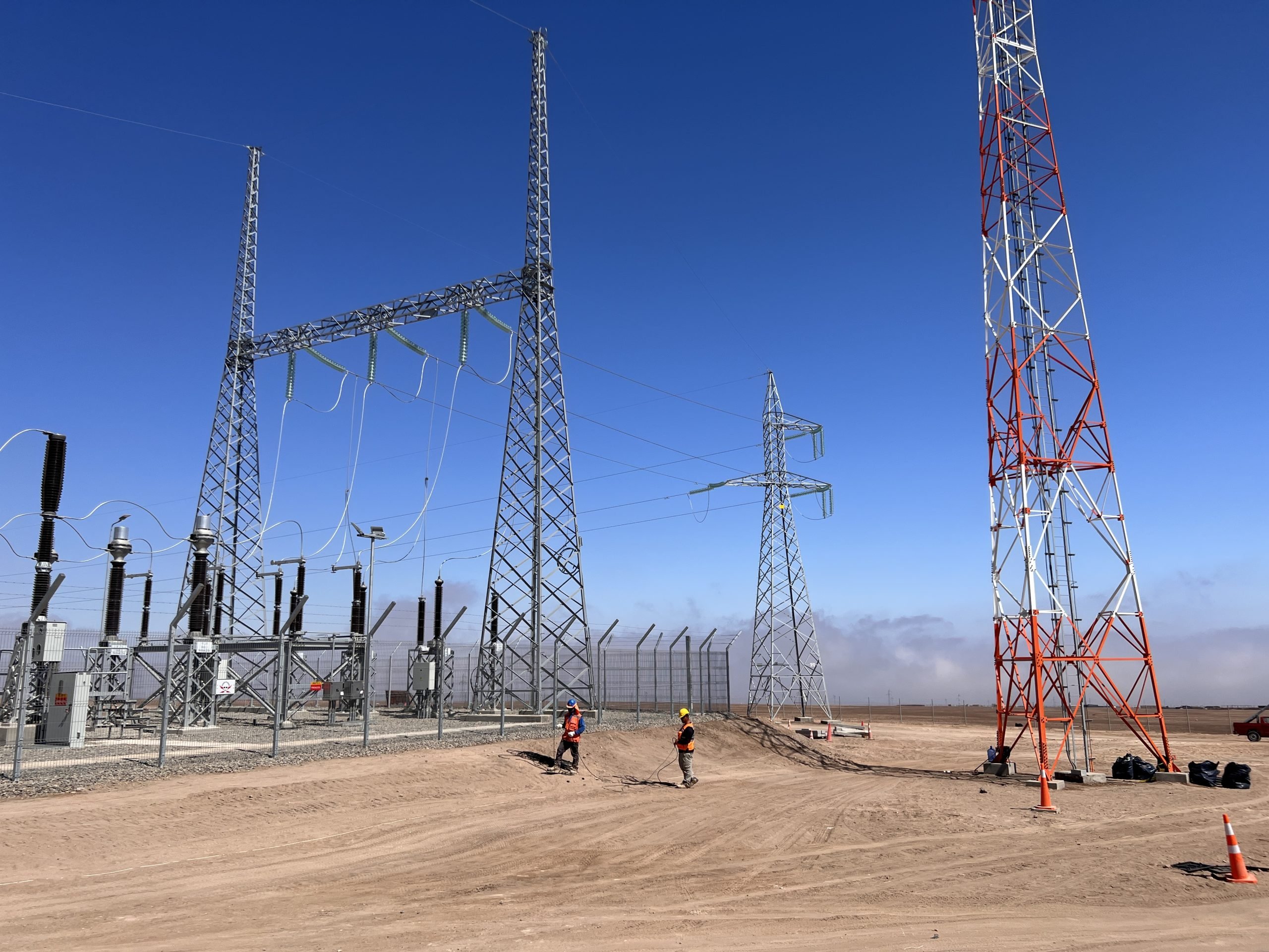 Subestación de potencia en proyecto eléctrico industrial