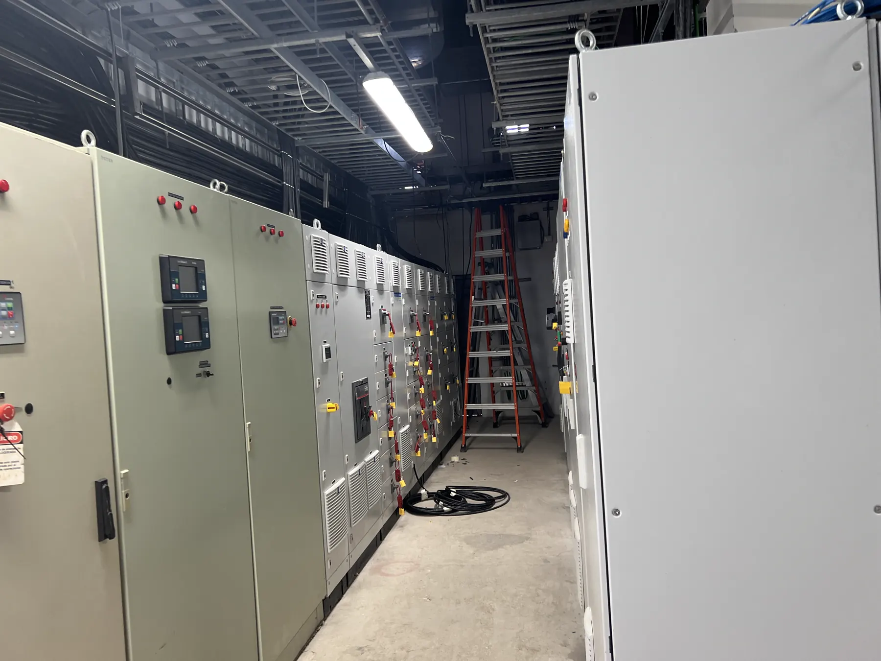 Technical image 06 of the Maintenance and Commissioning Tests and Measurements service