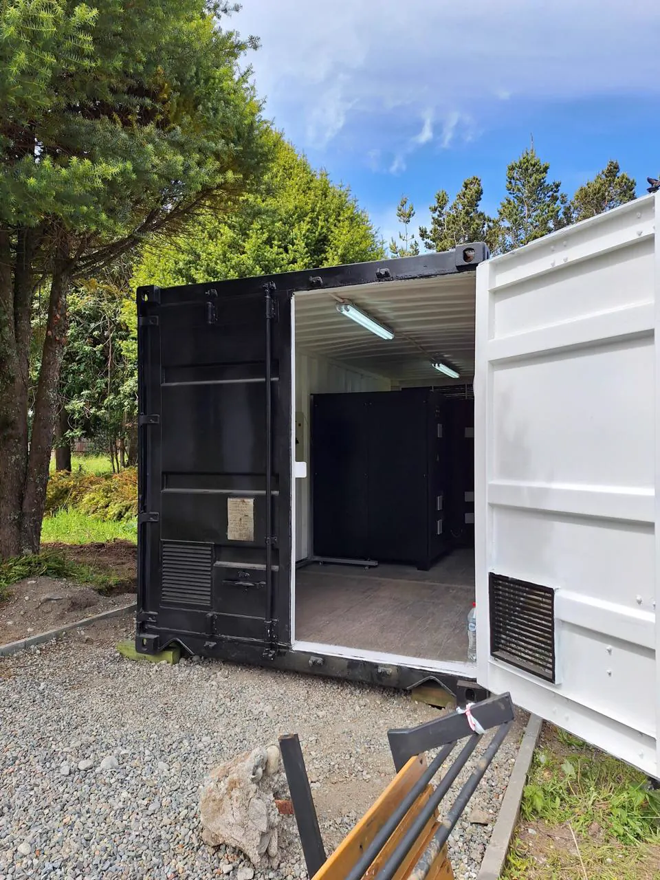 Technical image 01 of the BESS Battery Energy Storage System Engineering service