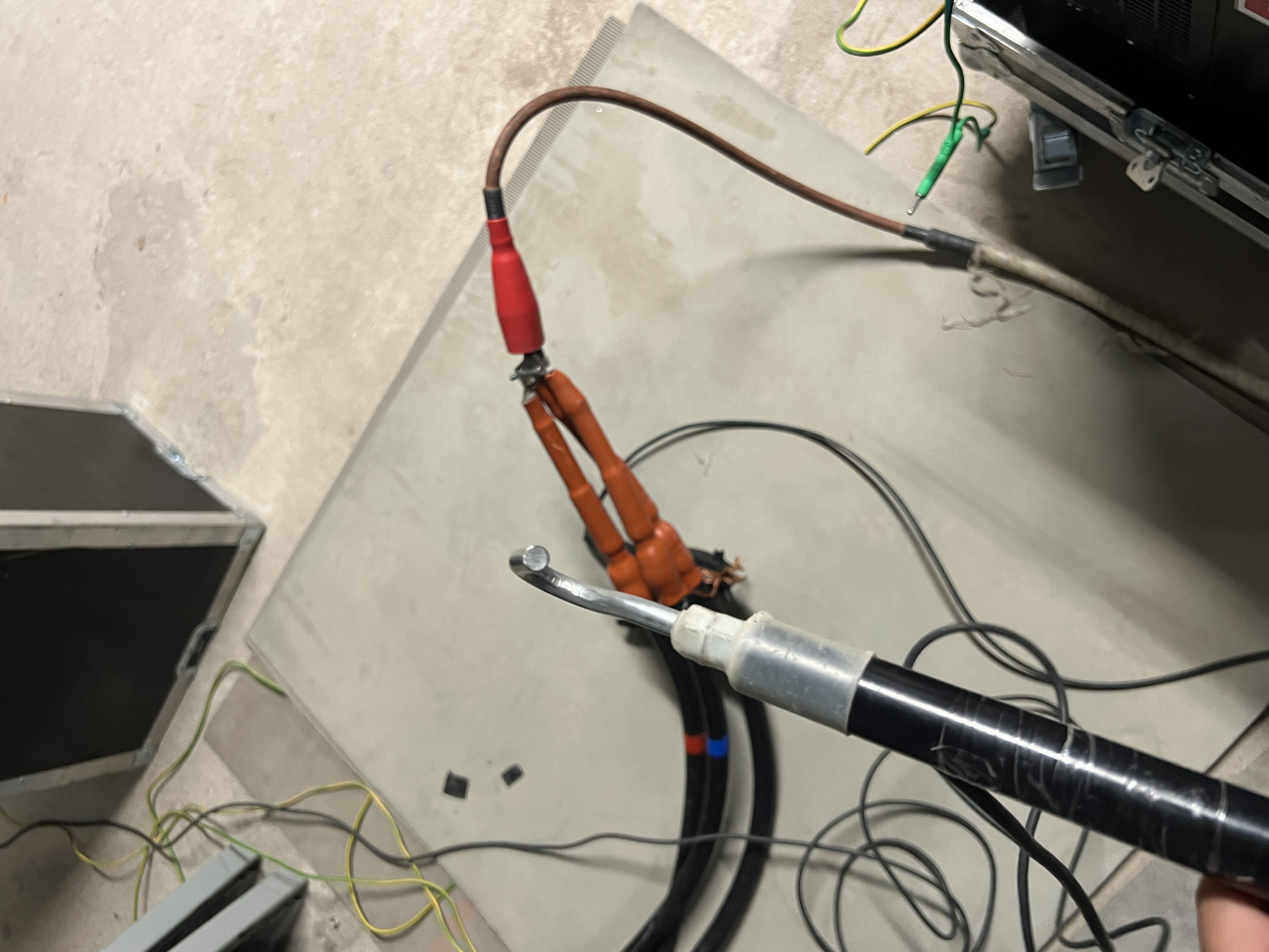 Imagen técnica 10 del servicio Mantenimiento Eléctrico a Redes Industriales y Comerciales