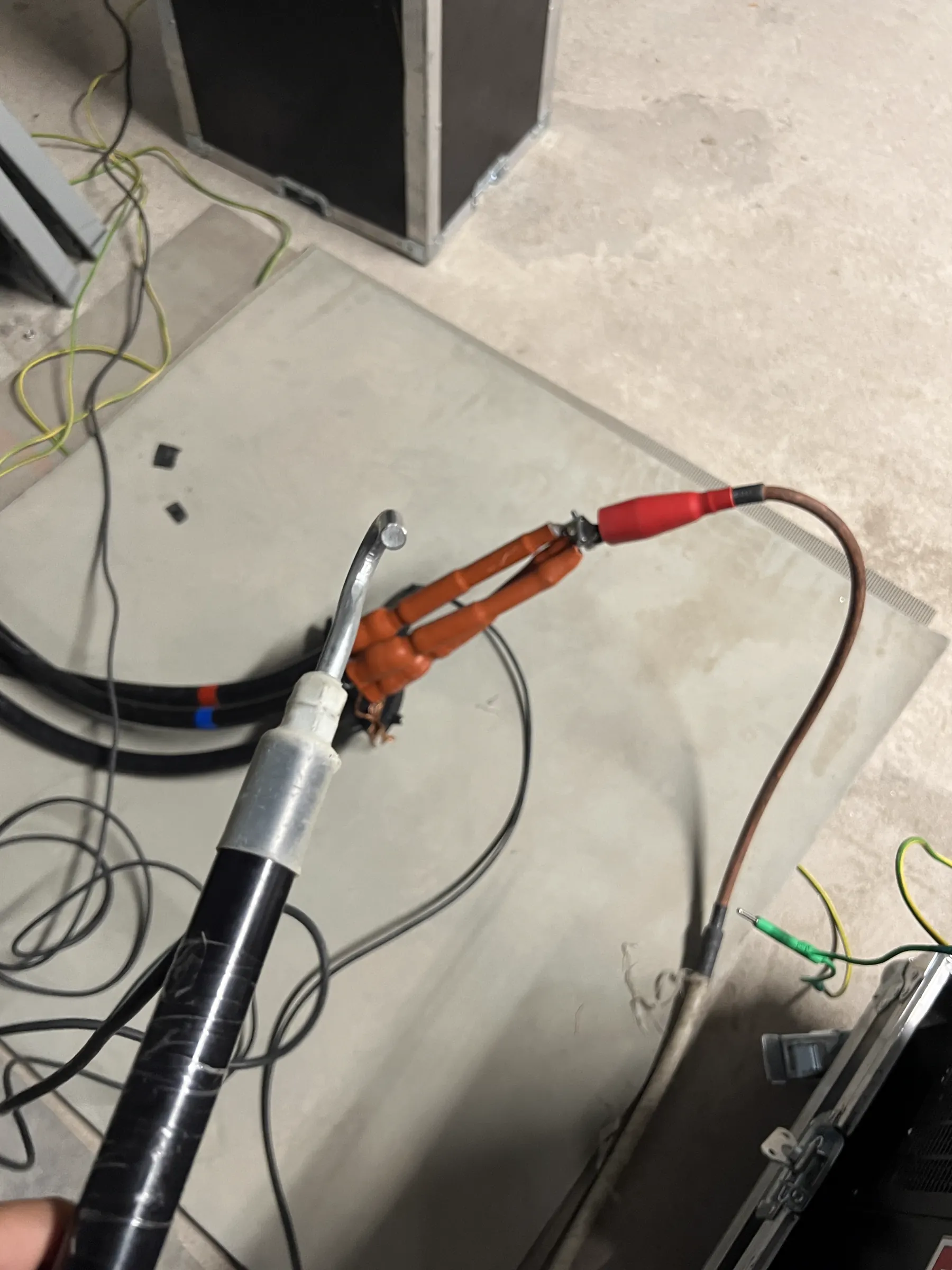 Technical image 10 of the Electrical Maintenance service for Industrial and Commercial Networks