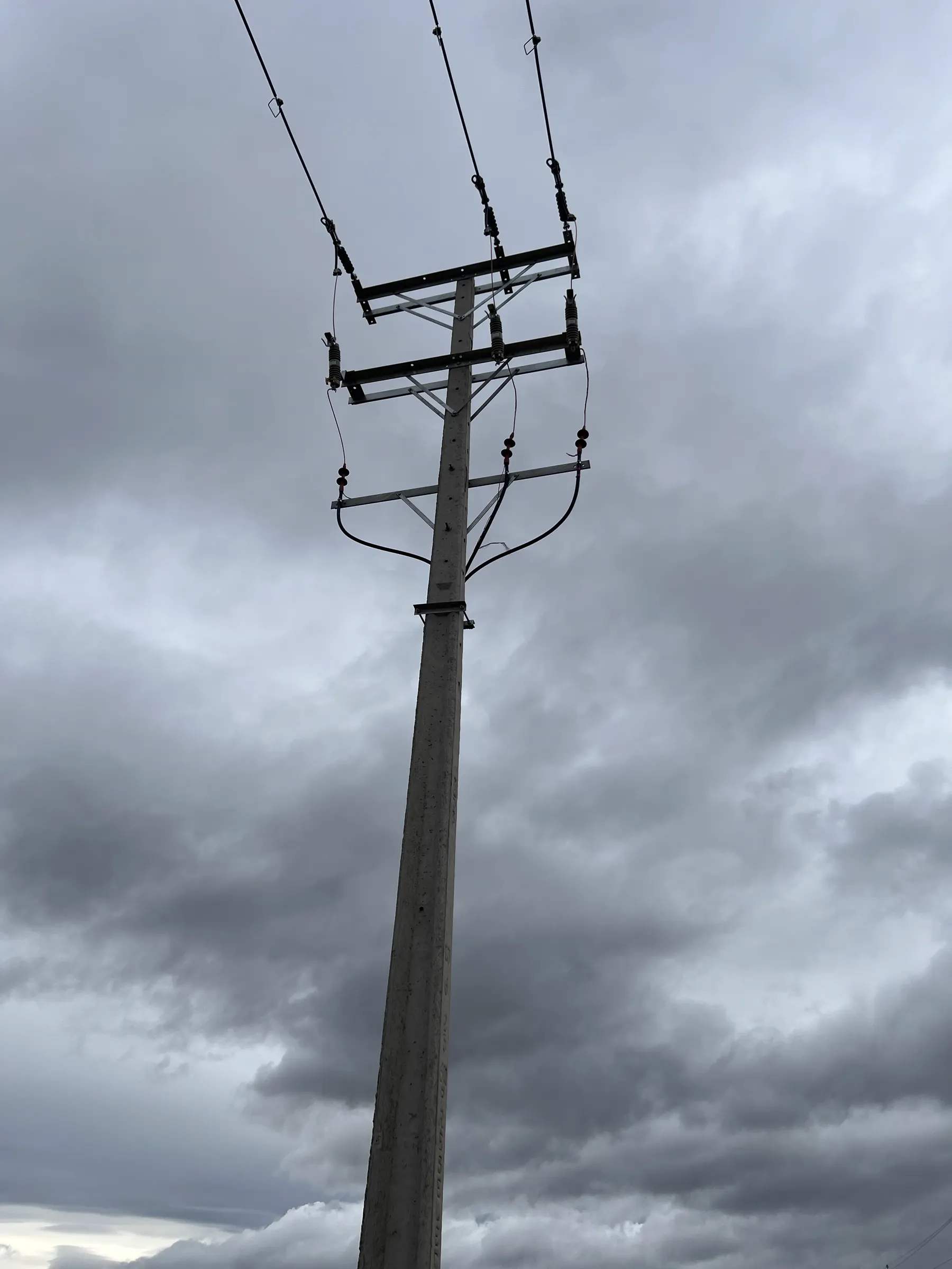 Technical image 17 of the Electrical Maintenance service for Industrial and Commercial Networks